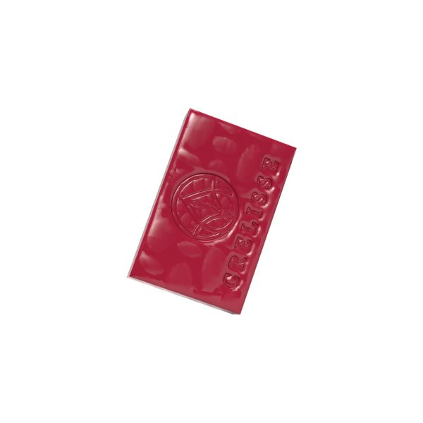 Savons solides Imperya : l’alliance du naturel et du raffinement

Un savon solide naturel et écologique

La gamme de savons solides Imperya se distingue par son engagement envers une beauté respectueuse de la peau et de la planète. Contrairement aux gels douche traditionnels en flacon plastique, ces savons naturels offrent une alternative zéro déchet et durable. 